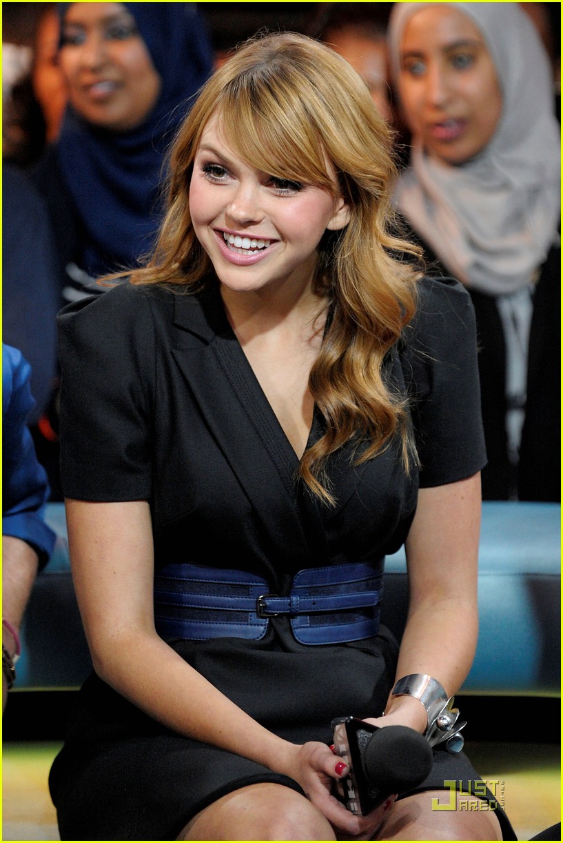 Aimee Teegarden Brings 'Prom' to MuchMusic