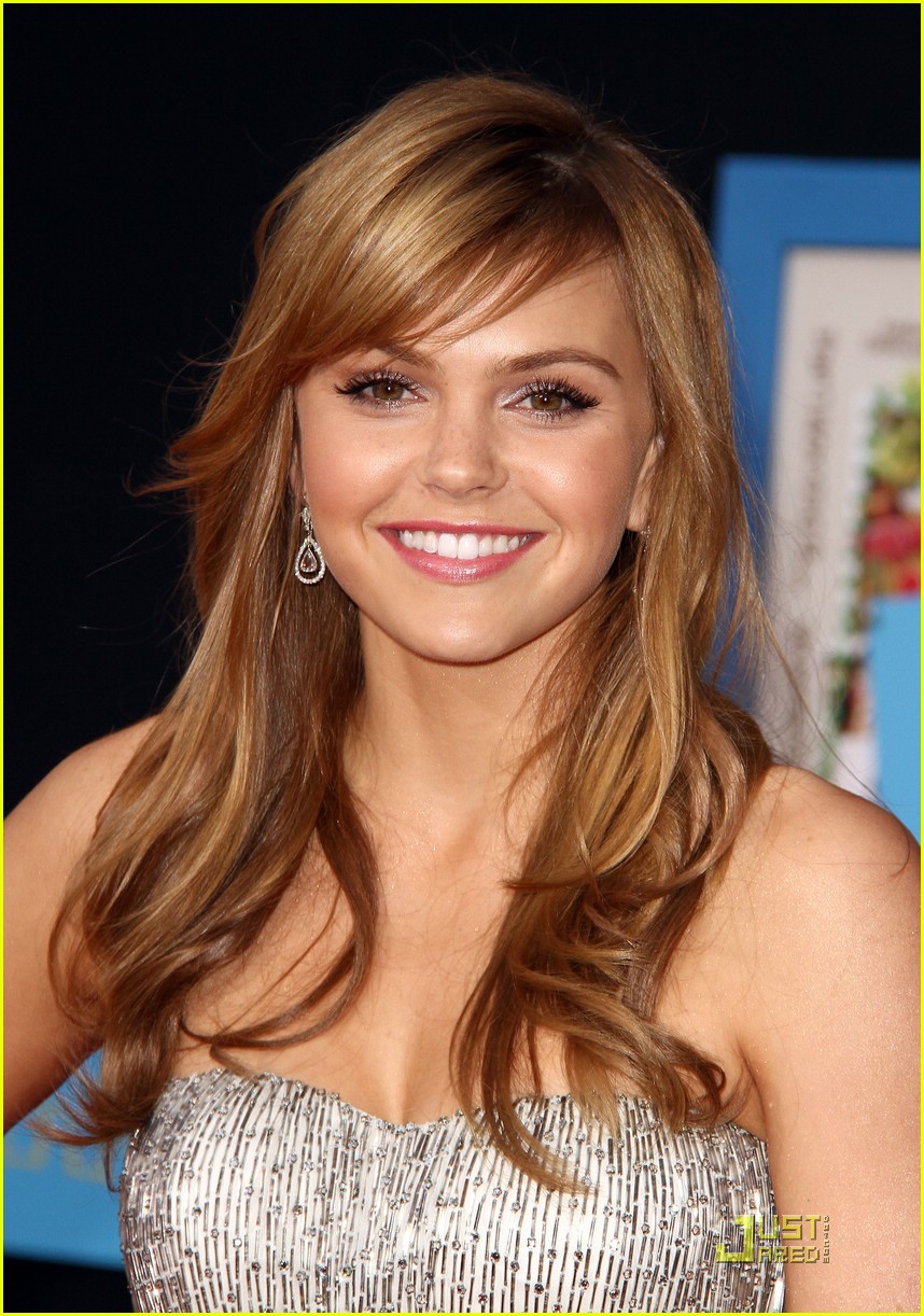 Aimee Teegarden & Thomas McDonell: Prom Premiere Pair!