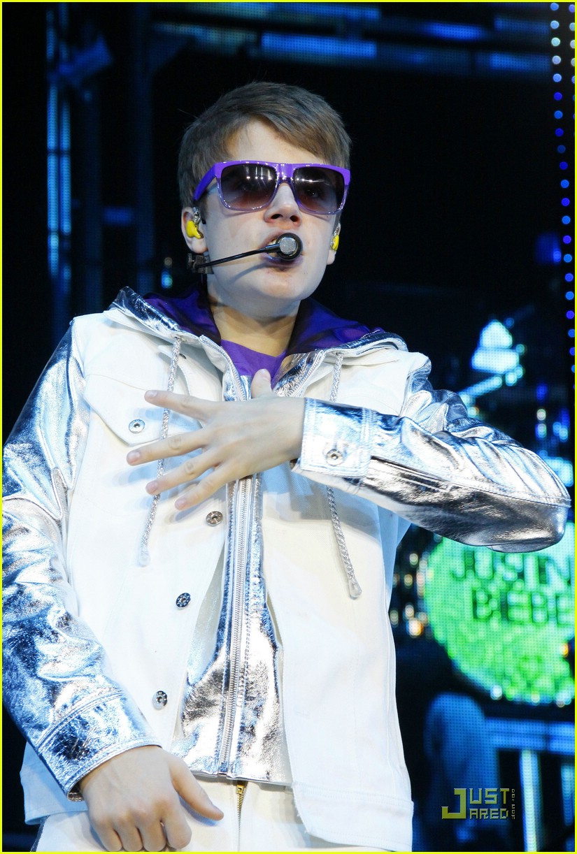 Justin Bieber Blows Away Berlin