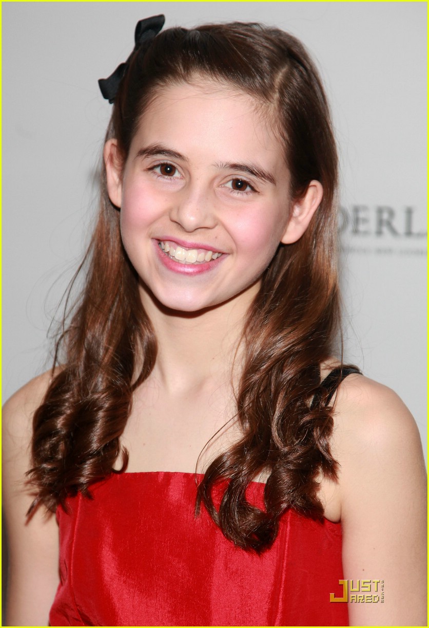 Carly Rose Sonenclar: 'Wonderland' Opening Night!