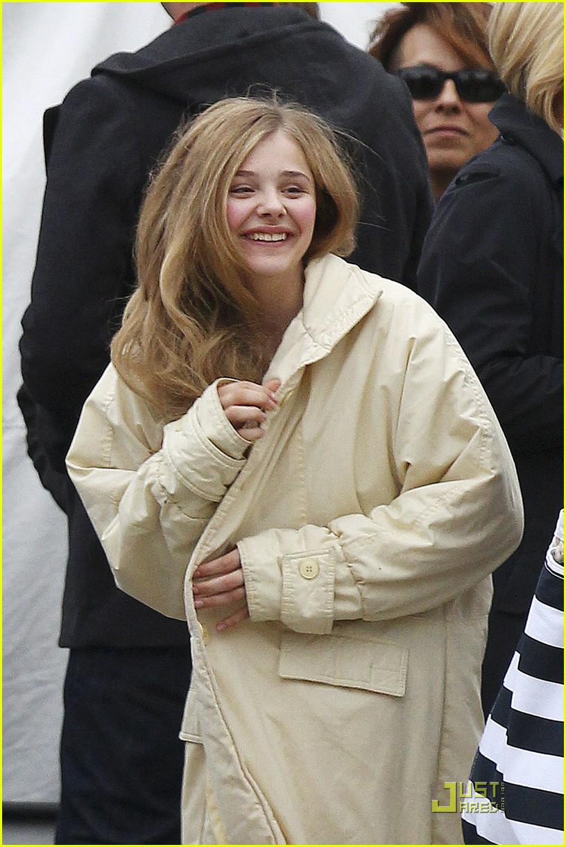 Chloe Moretz 'Whips Her Hair' on 'Hick' Set