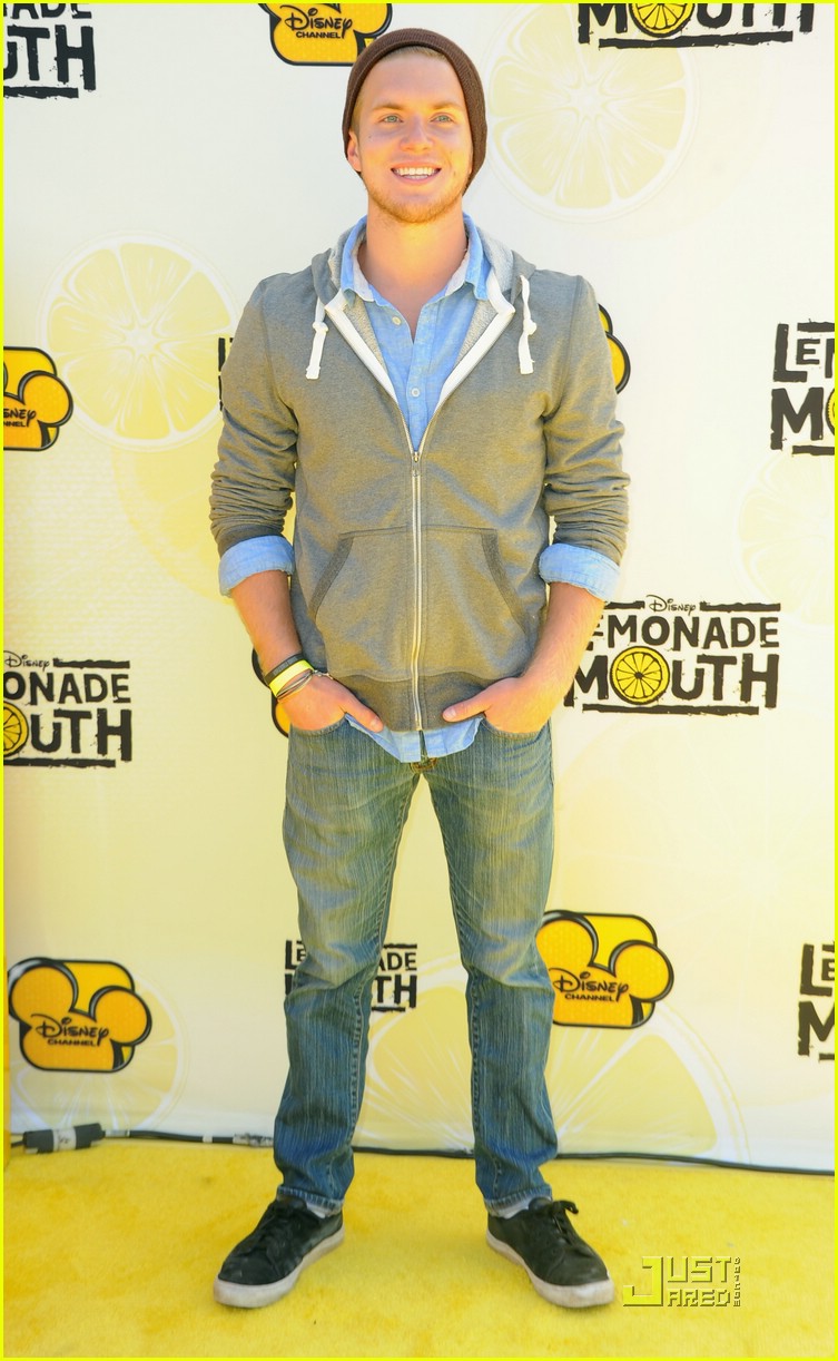 Chris Brochu & Nick Roux: Mudslide Crush Crashes Lemonade Mouth Premiere!