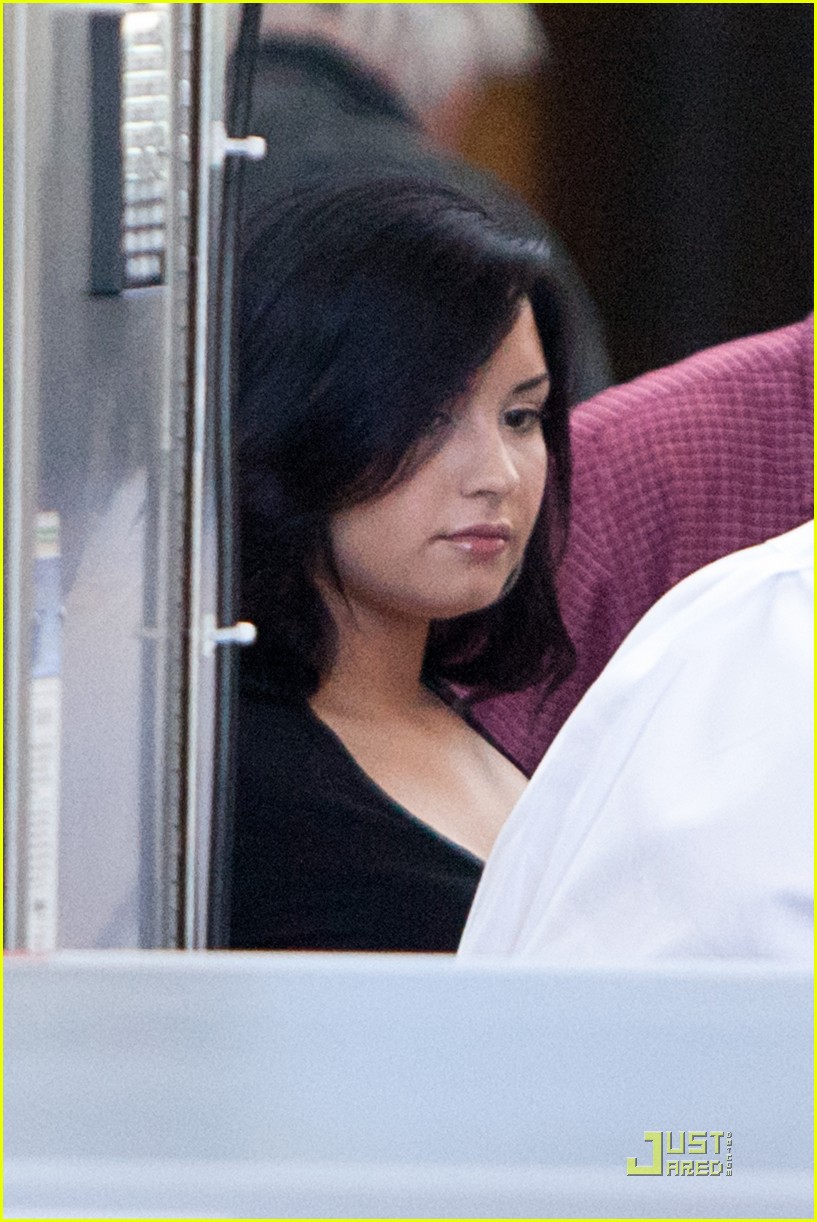 Demi Lovato Opens Up to '20/20'