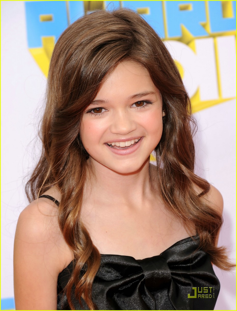 Erin Sanders & Ciara Bravo: KCA Cuties!