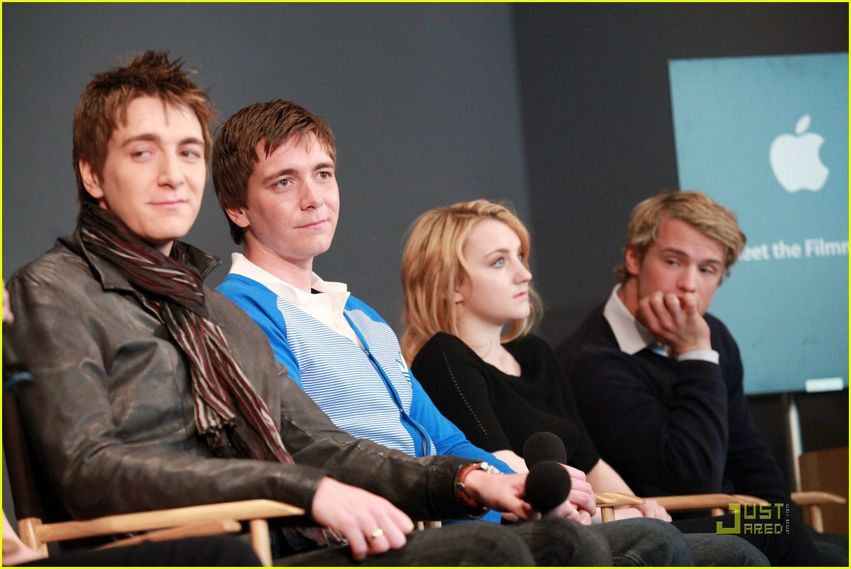 Freddie Stroma 'Succeeds' with Daniel Radcliffe