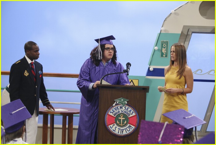 The Suite Life Graduation On Deck -- FIRST PICS!