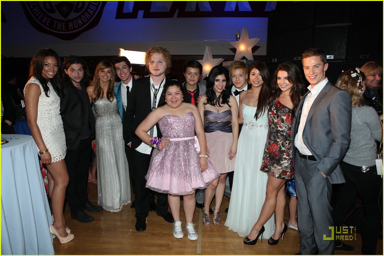 Raini Rodriguez & Kylie Bunbury: Prom Premiere!