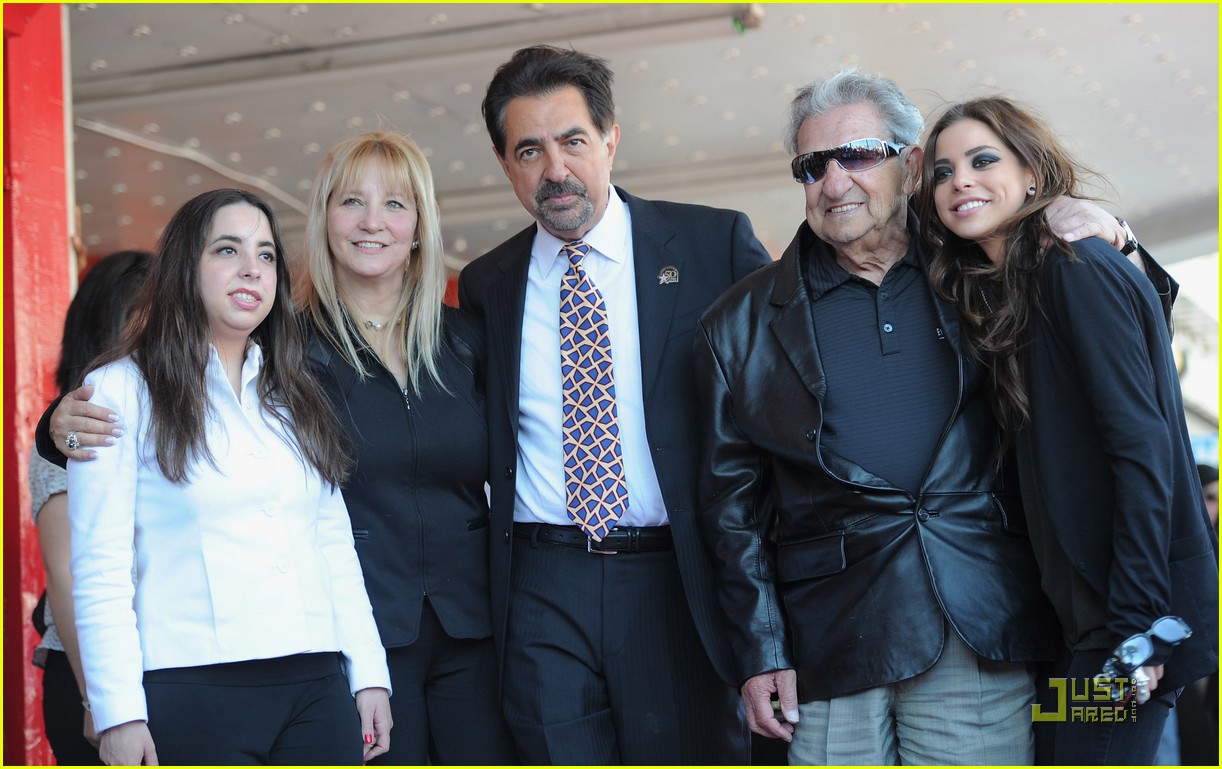 Gia Mantegna: Dad's Walk of Fame Ceremony!