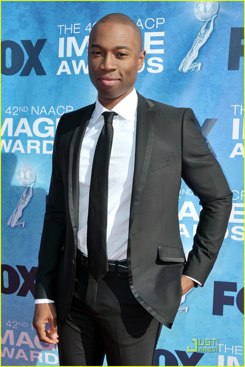 Robbie Jones: New Hellcats TONIGHT!