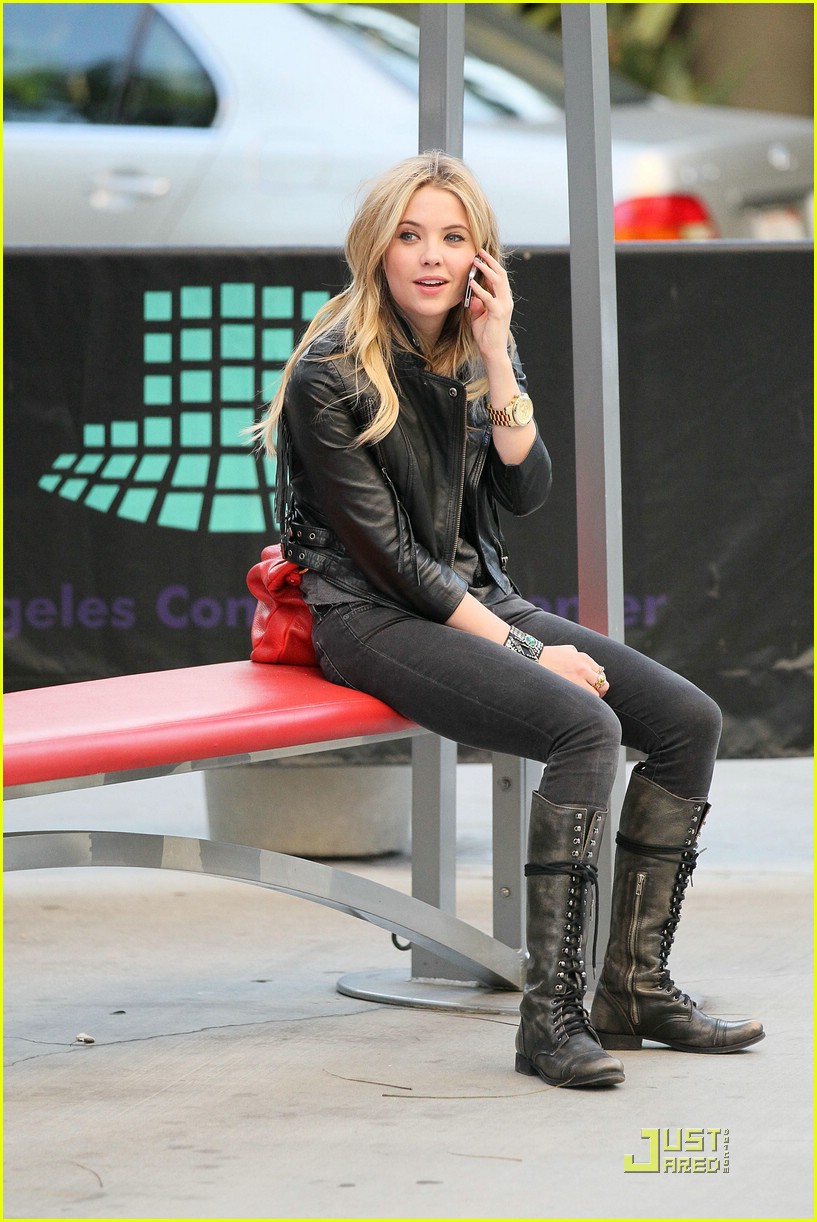 Ashley Benson: Staples Center Sweet Talker