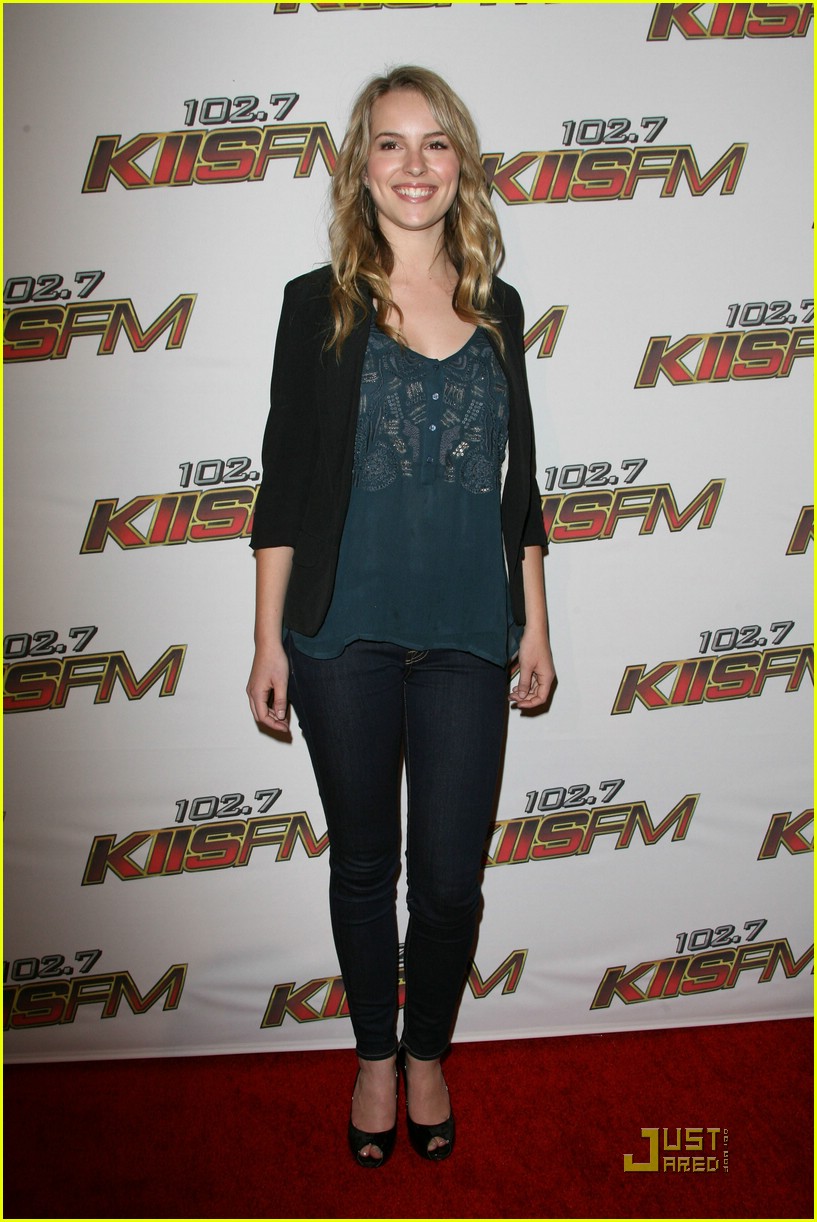 Adam Hicks & Bridgit Mendler: Wango Tango Two