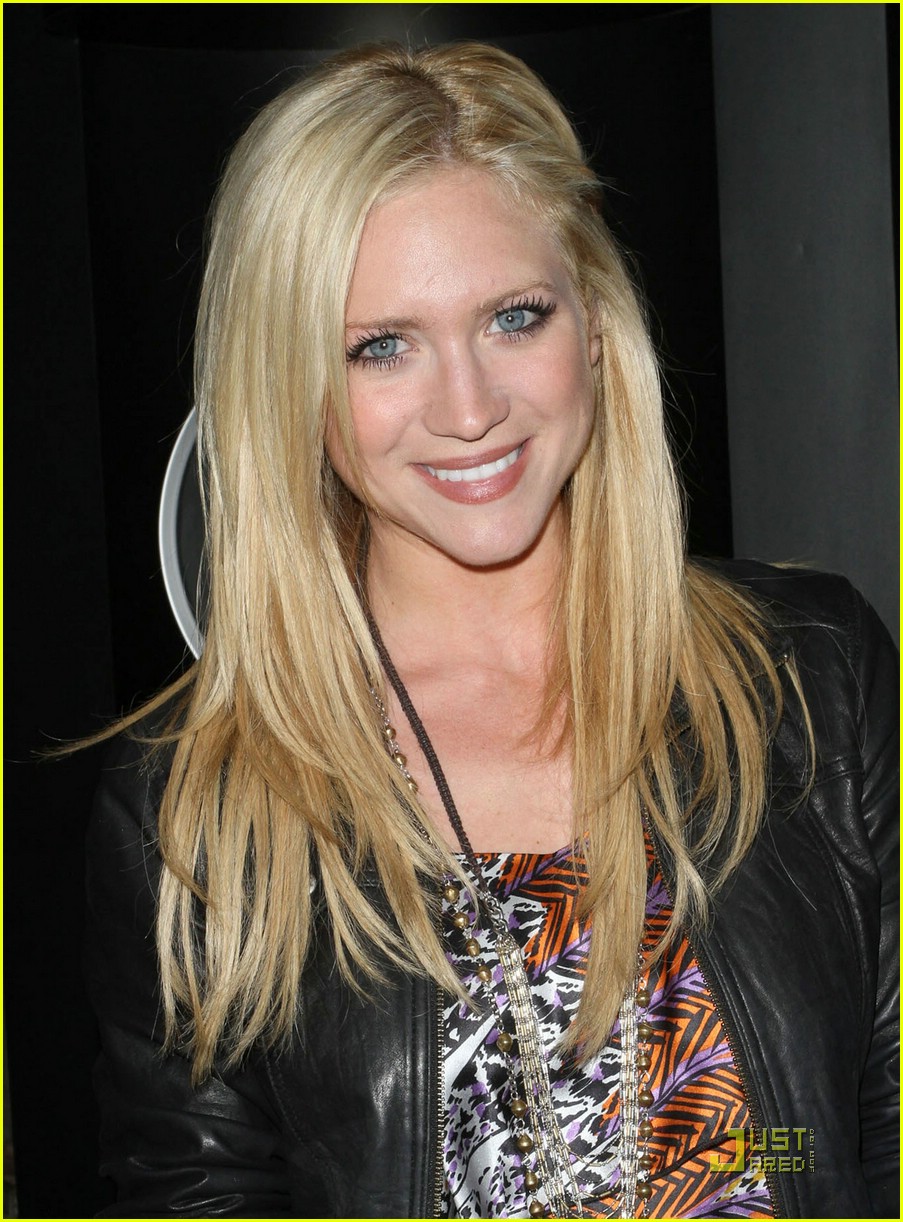 Life Is Not A Fairytale, Brittany Snow