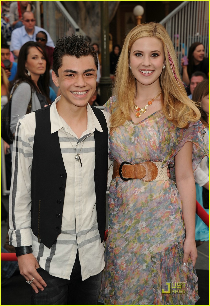 Caroline Sunshine: 'On Stranger Tides' with Adam Irigoyen