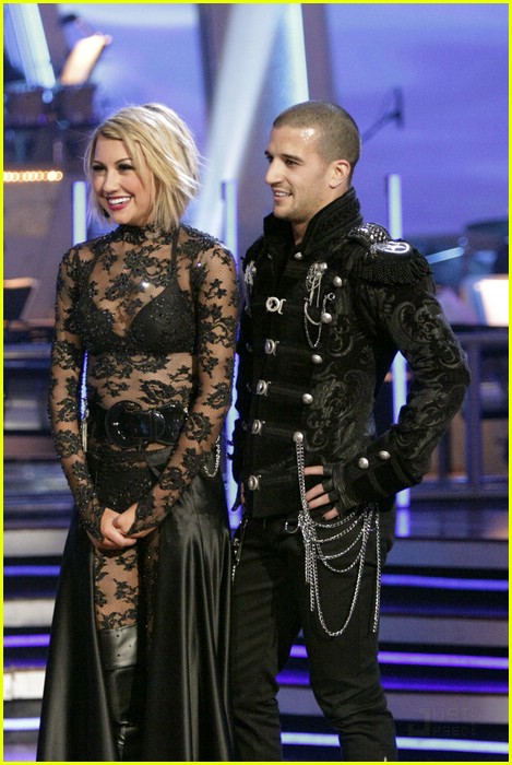 Chelsea Kane: Group Cha Cha Team Leader!