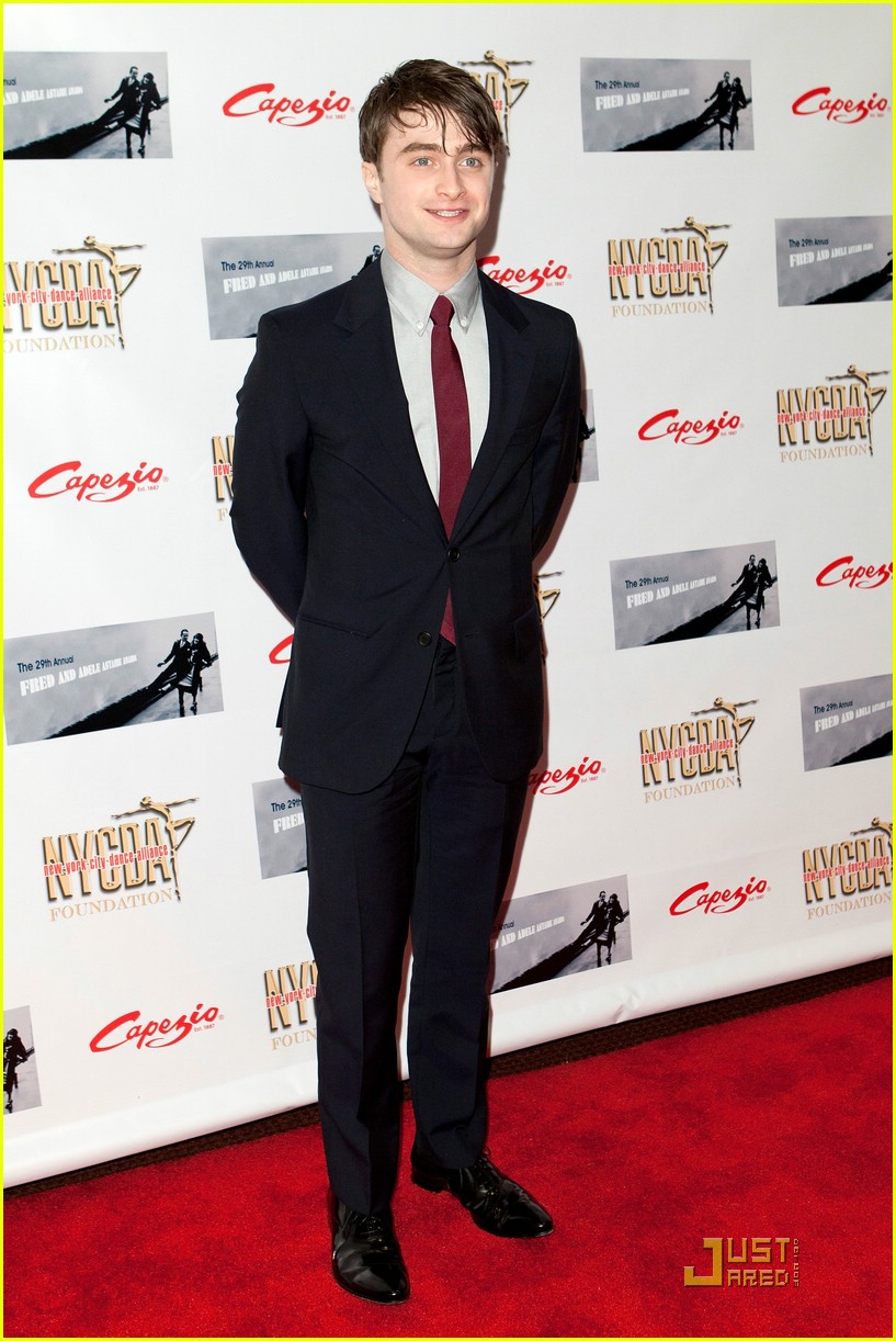 Daniel Radcliffe WINS Two Audience Choice Awards!