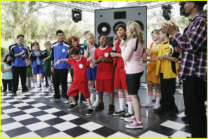 Disney's Friends For Change Games: Meet The Red Team!