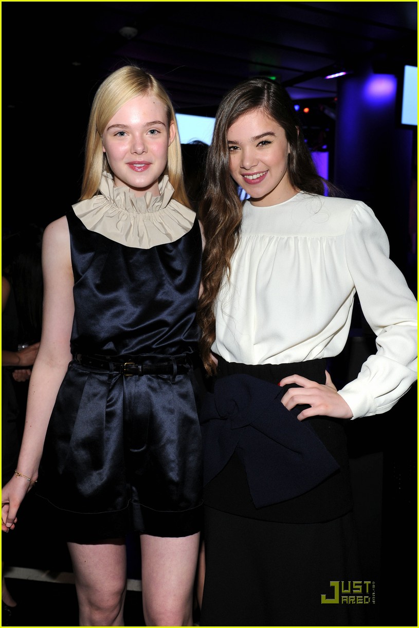 Elle Fanning: Young Hollywood Awards 2011