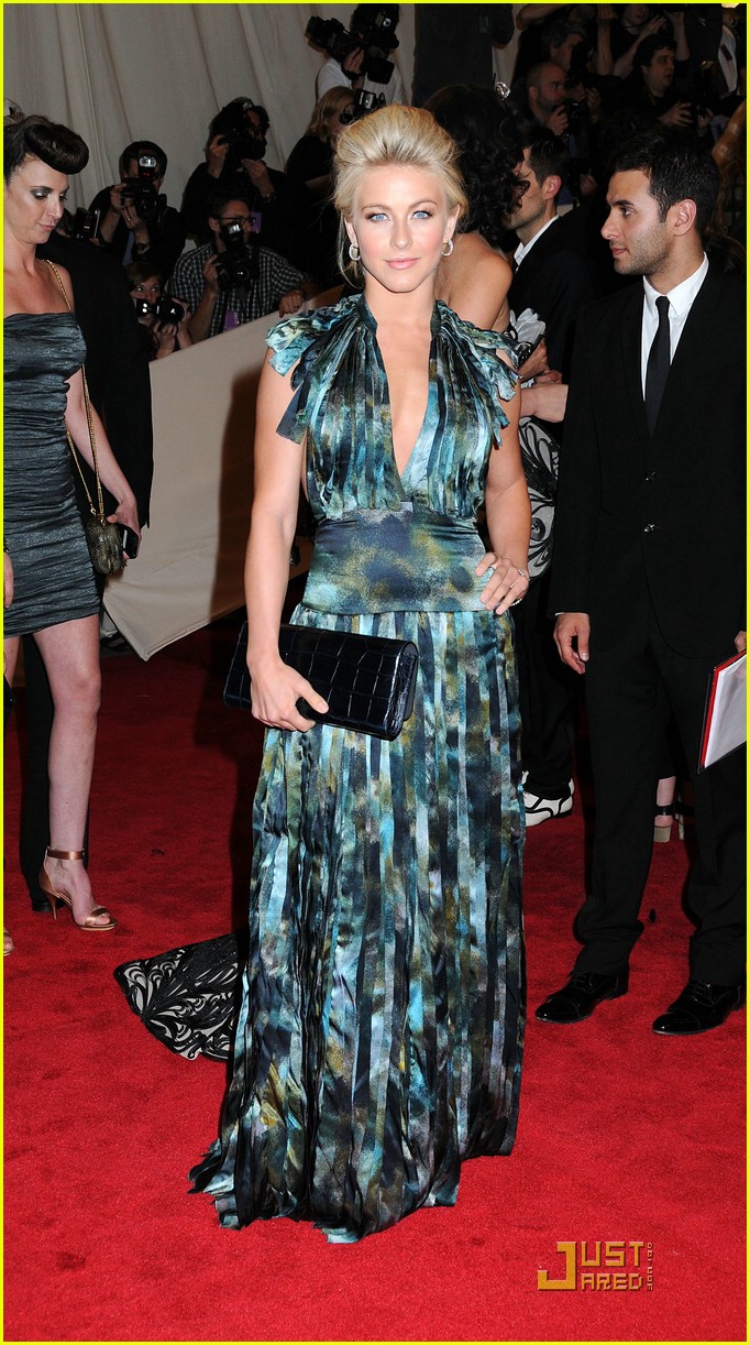 2011 MET Ball - Best Dressed Poll!
