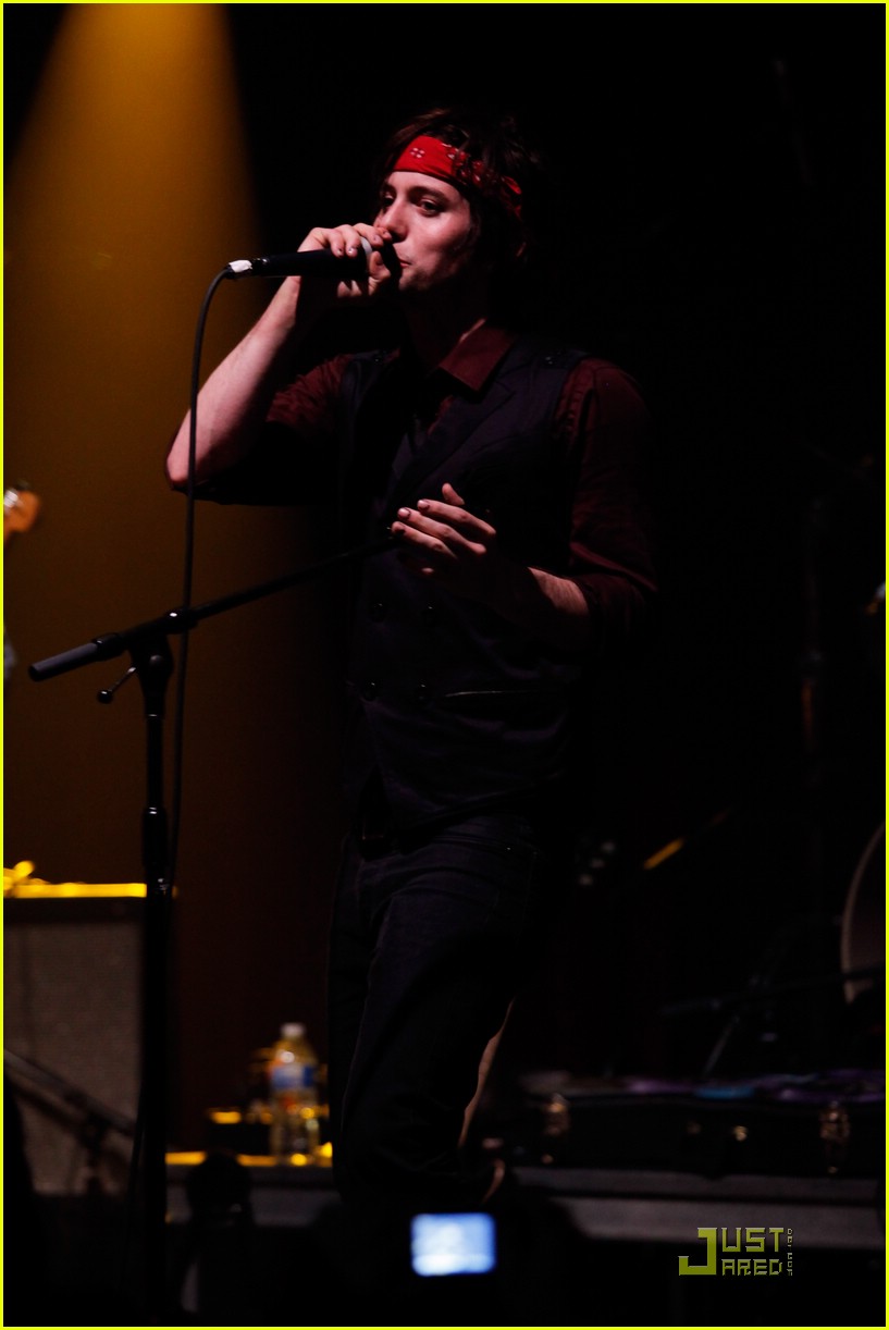 100 Monkeys Hit Up the Highline Ballroom