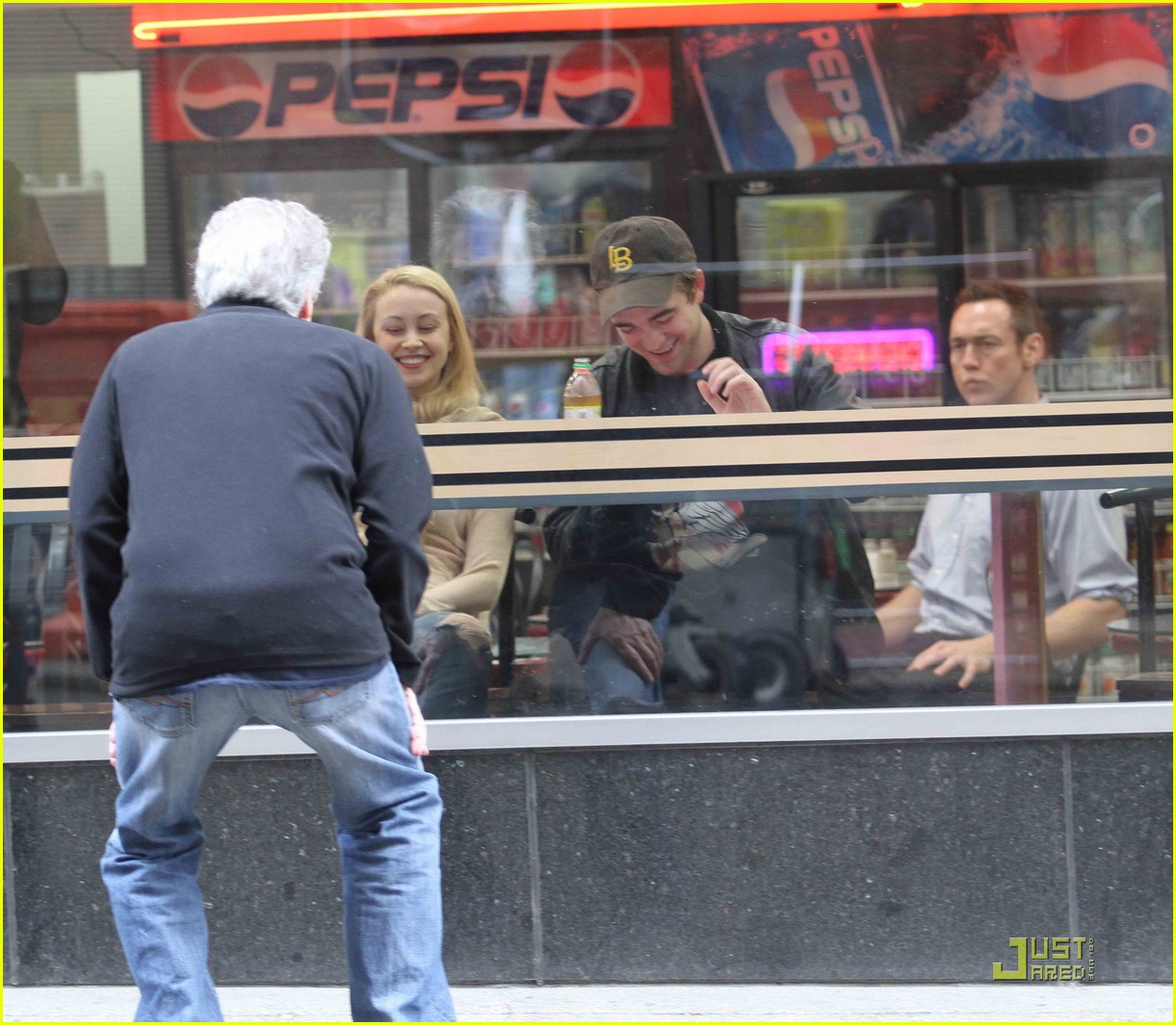 Robert Pattinson: Funny Faces on 'Cosmopolis' Set