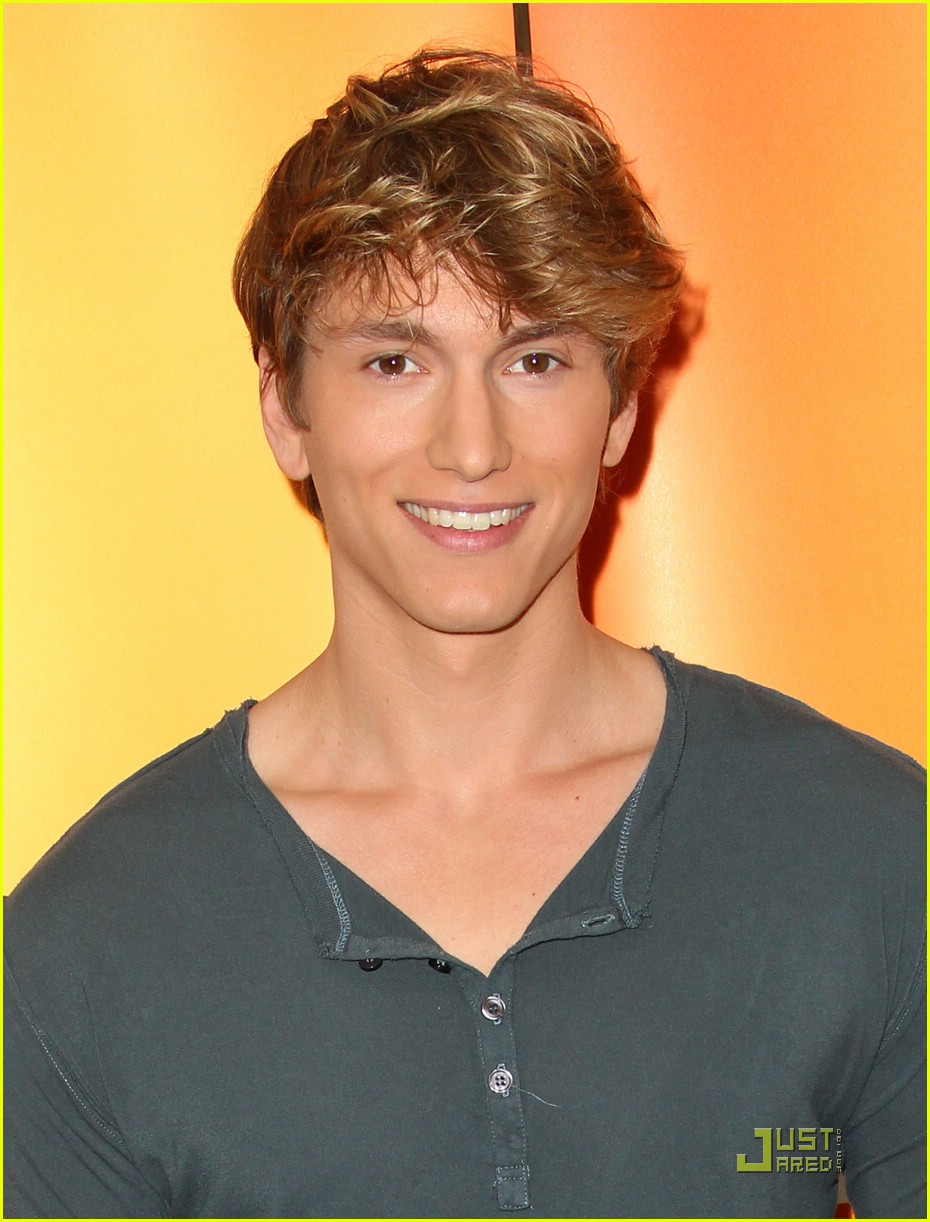 Skyler Samuels: UpFronts with Grey Damon and Benjamin Stone