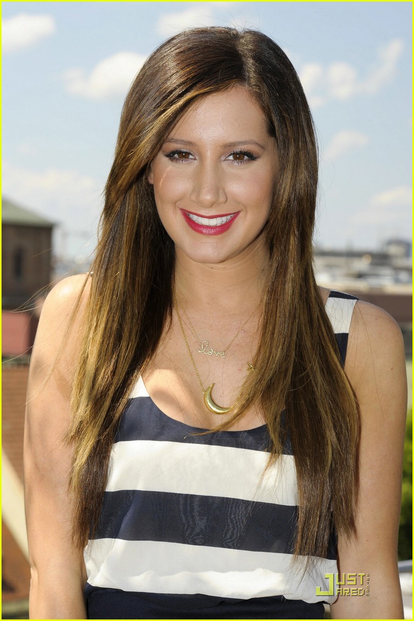 Ashley Tisdale Sees 'Moon & Stars' in Munich