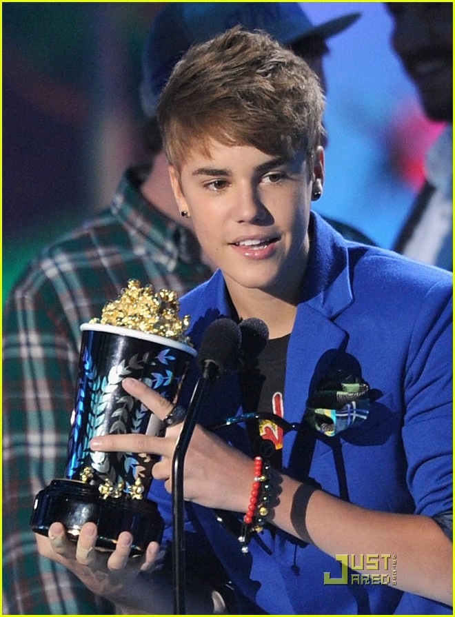 Justin Bieber WINS Jaw Dropping Moment!