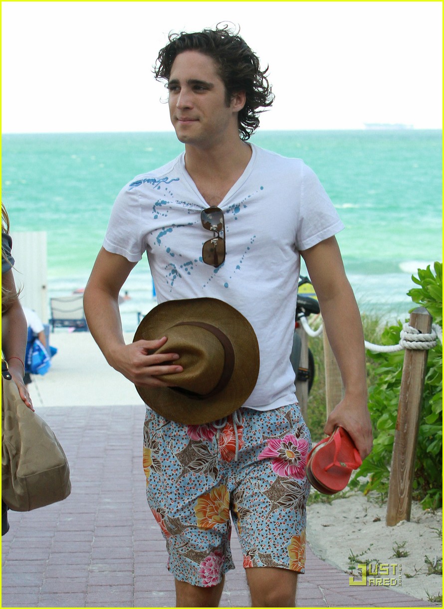 Diego Boneta: Miami Beach Fun