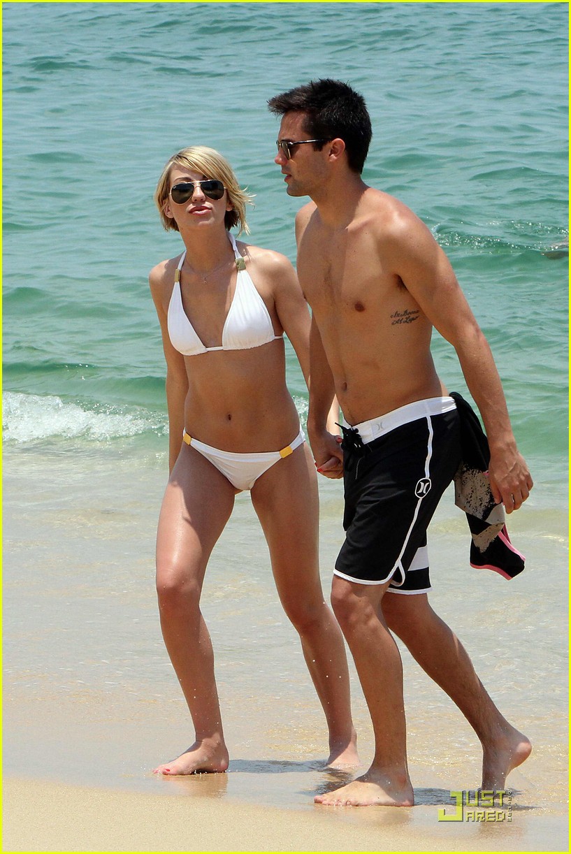 Chelsea Kane & Stephen Colletti: Beach Besos