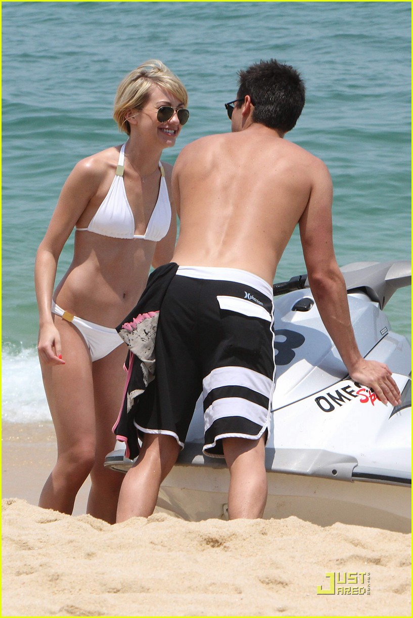 Chelsea Kane & Stephen Colletti: Beach Besos