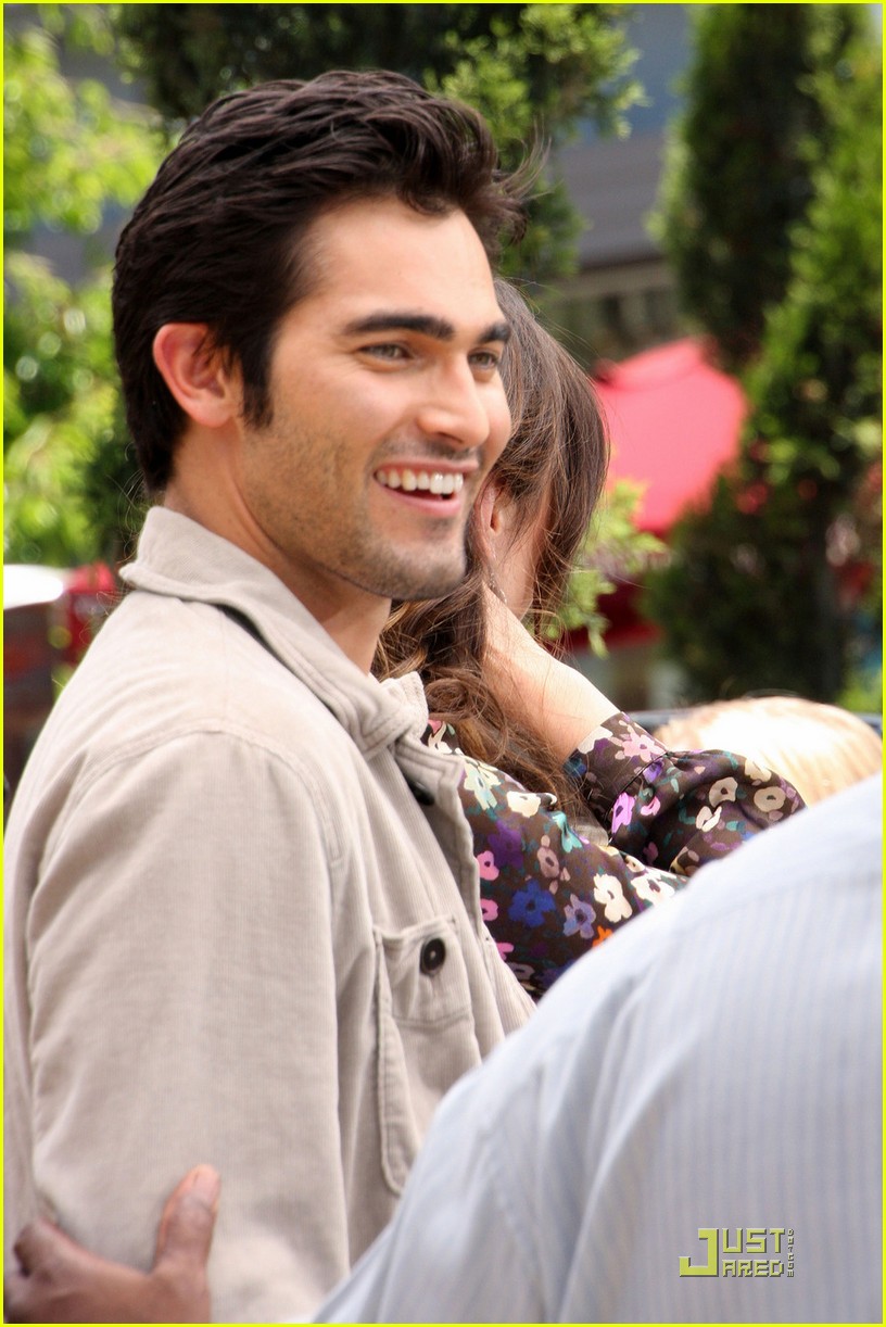 Crystal Reed Takes Teen Wolves To The Grove
