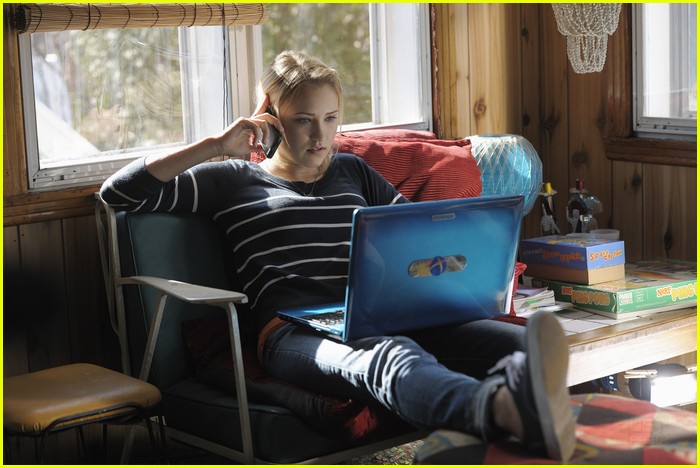 Emily Osment & Kay Panabaker in 'Cyberbully' -- FIRST PICS!
