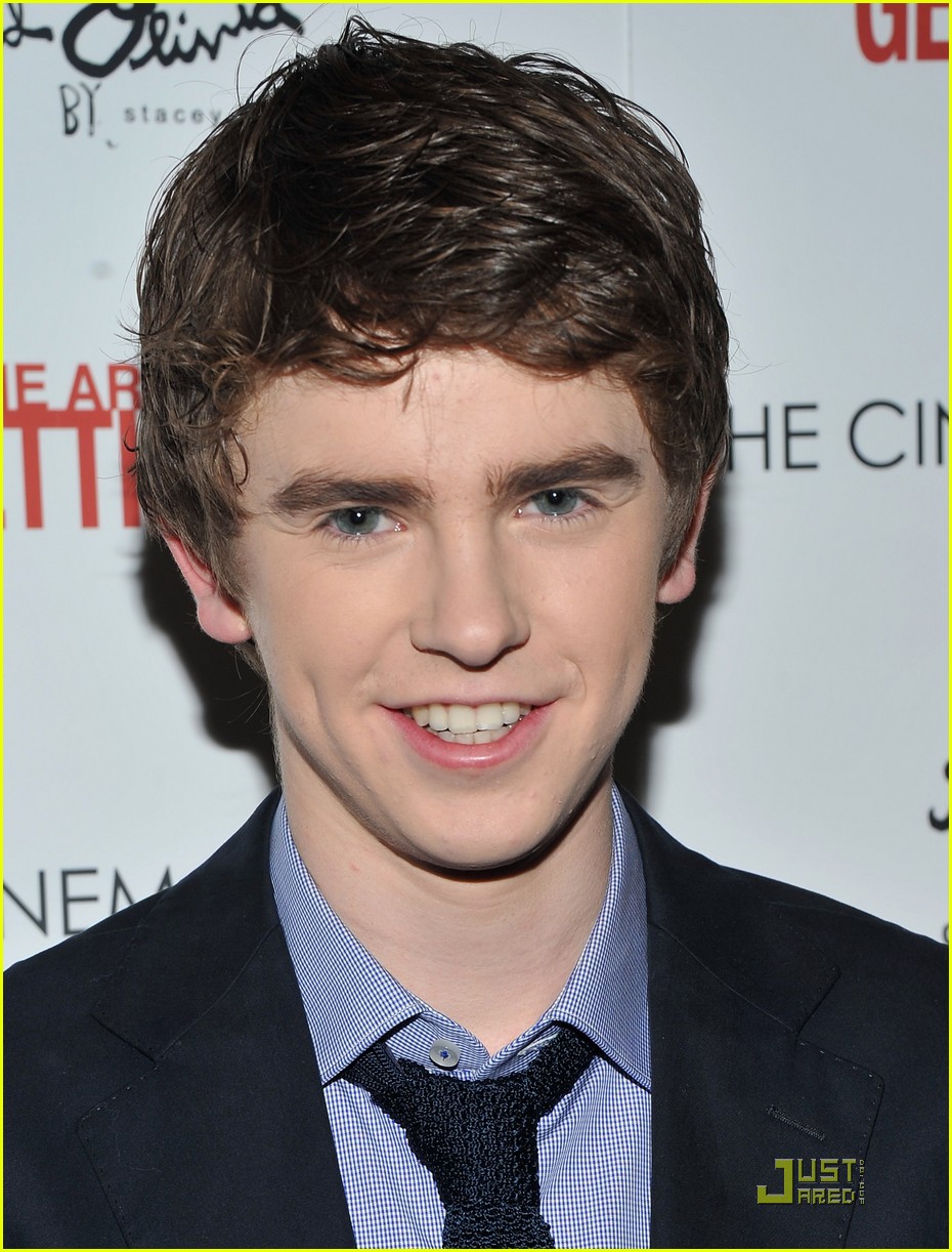 Emma Roberts: 'Getting By' with Freddie Highmore