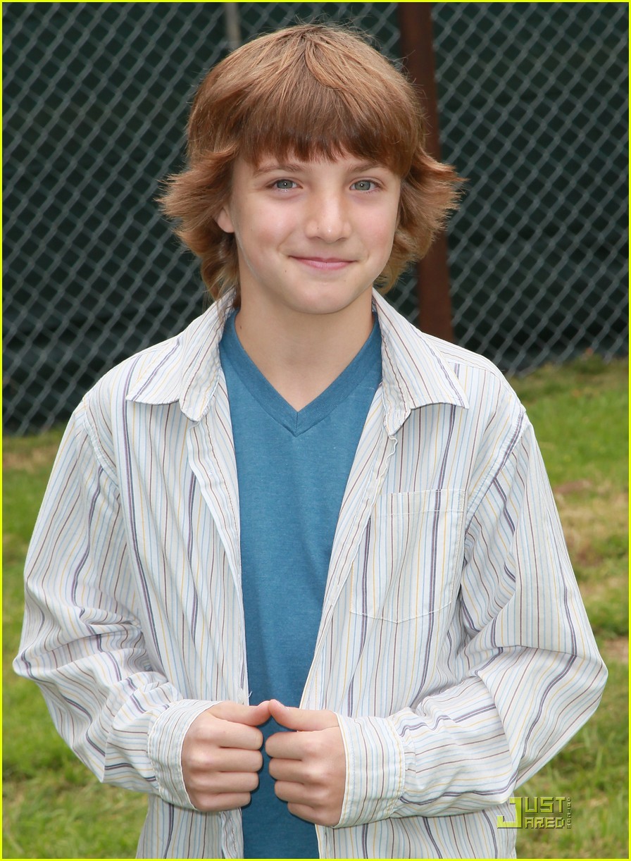 Jake Short & Stefanie Scott: A.N.T. Farm Theme Song!