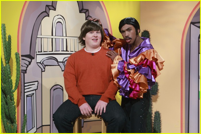 Greyson Chance Guest Stars on 'So Random!'