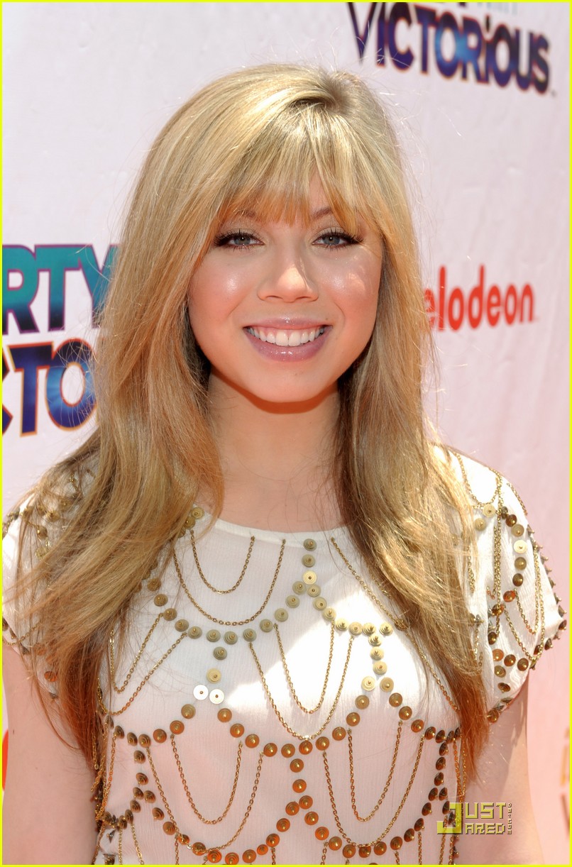 Jennette McCurdy is 'iParty' Pretty