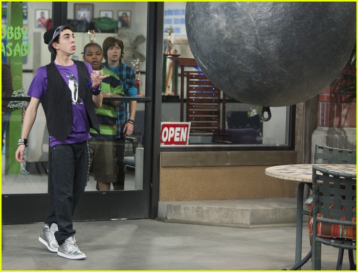 Jason Earles Has a Dojo Day Afternoon