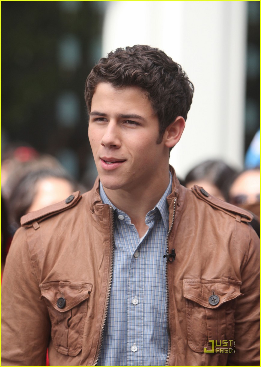 Nick Jonas is a Grove Guy