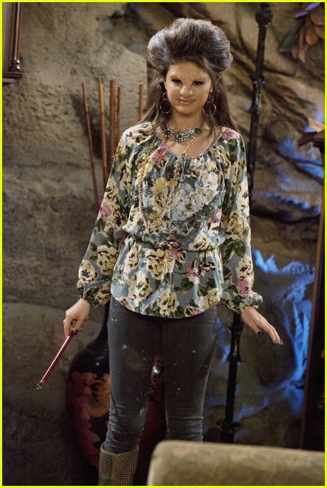 Selena Gomez Meets The Werewolves