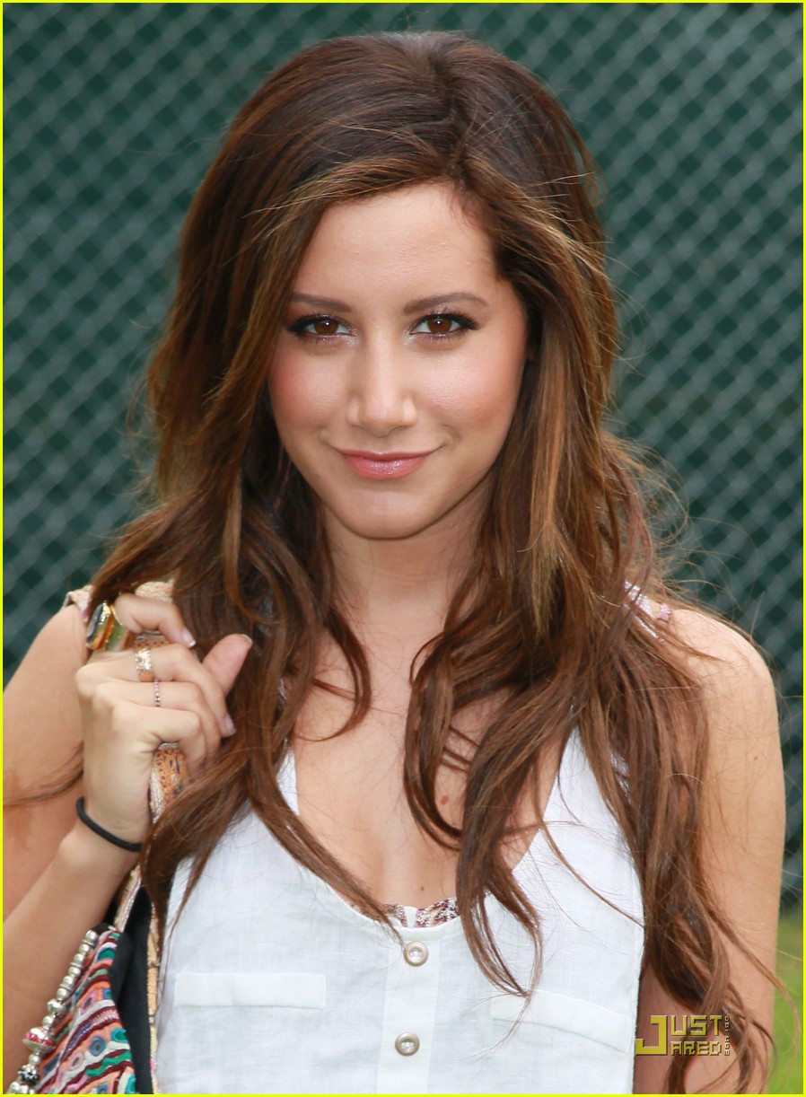 Ashley Tisdale & Alexa Vega: A Time For Heroes
