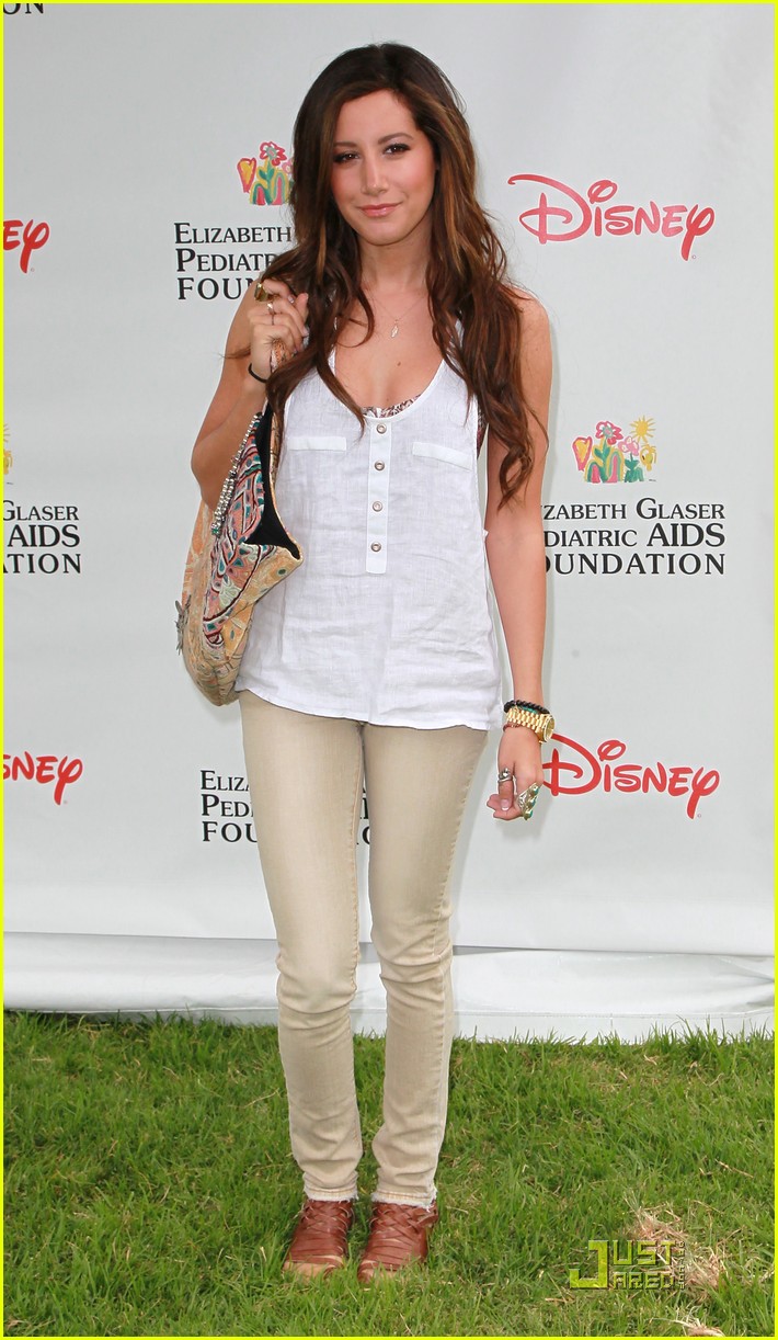 Ashley Tisdale & Alexa Vega: A Time For Heroes