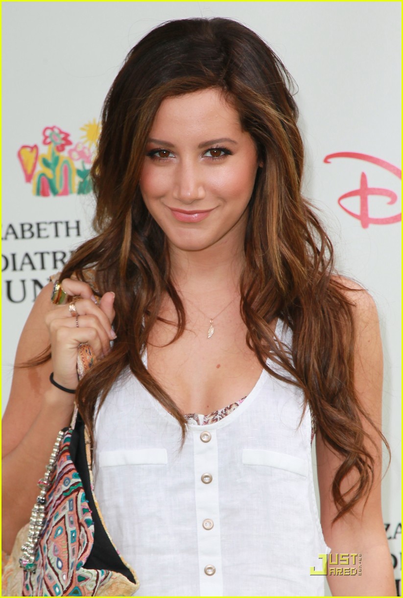 Ashley Tisdale & Alexa Vega: A Time For Heroes