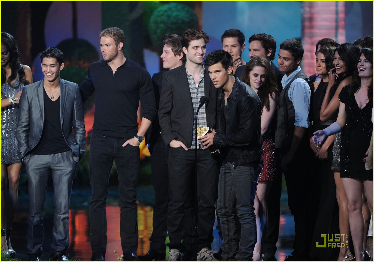 The Twilight Saga: Eclipse Wins 5 MTV Movie Awards!