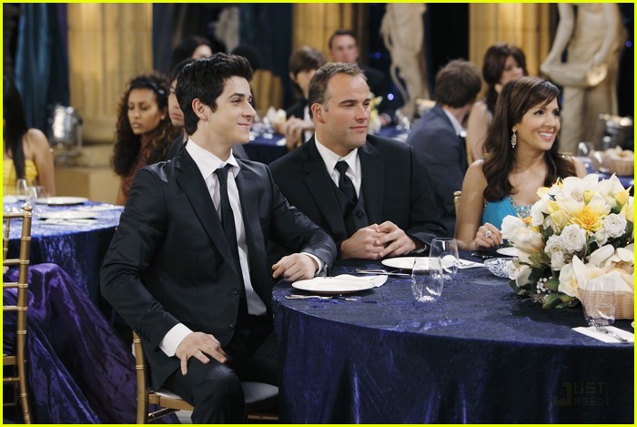 Gregg Sulkin & Selena Gomez: Corsage Couple