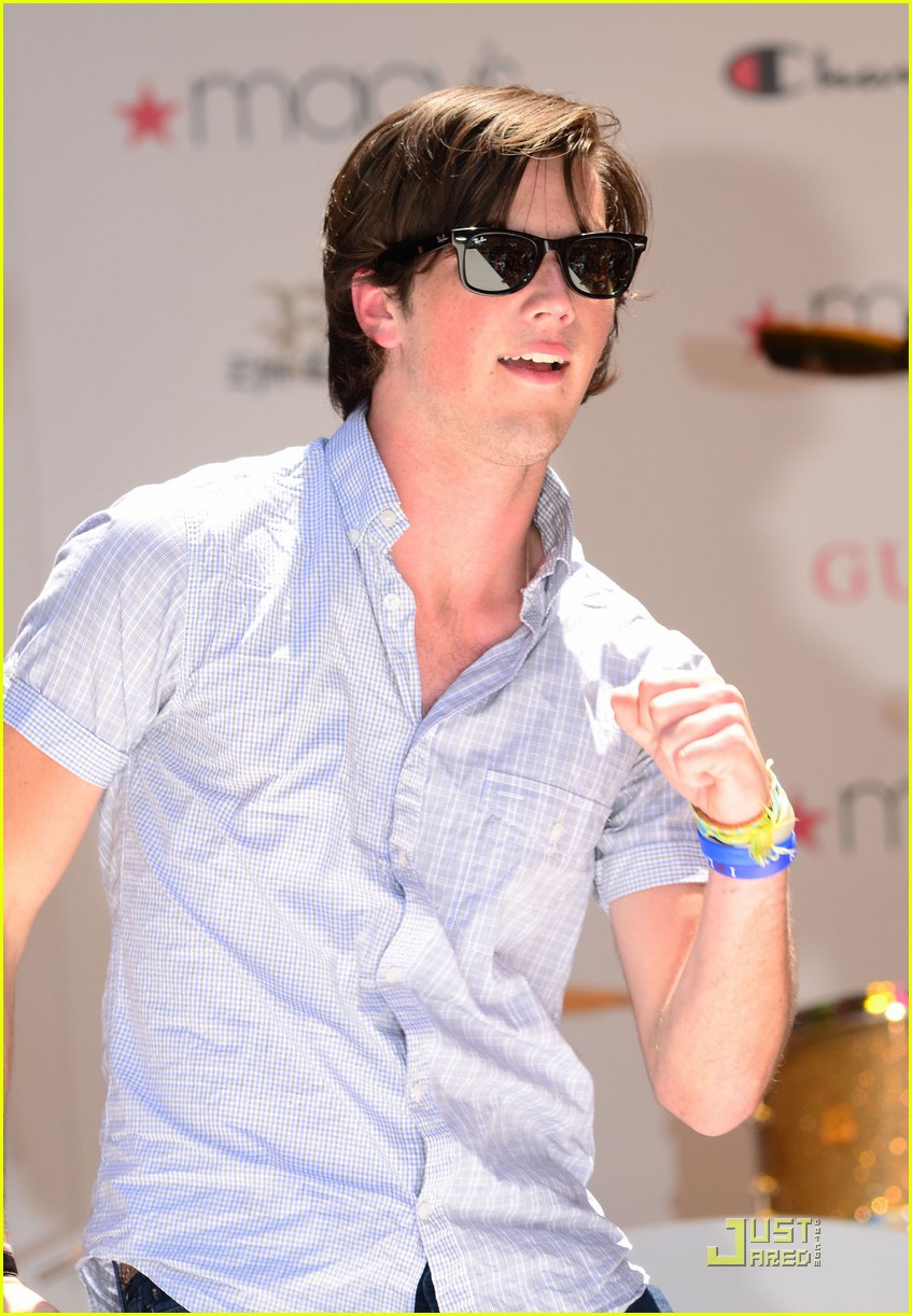 Allstar Weekend: Macy's Music Men
