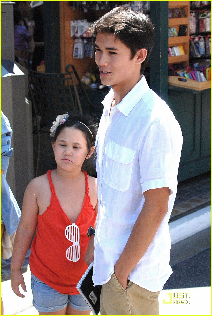 Booboo Stewart Shops At The Grove