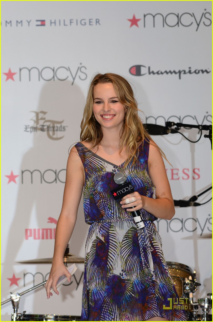 Bridgit Mendler & Shane Harper: Good Luck Macy's