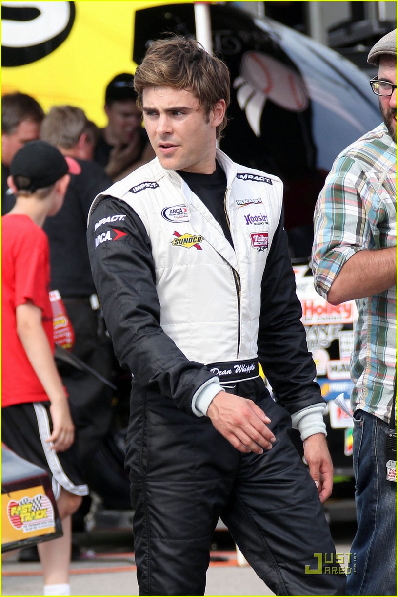 Zac Efron: Racecar Driver!