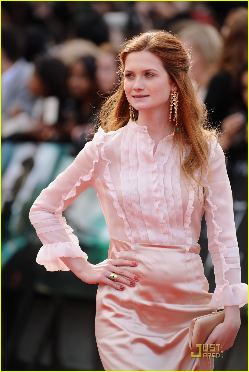 Bonnie Wright & Jamie Campbell Bower: Harry Potter Pair