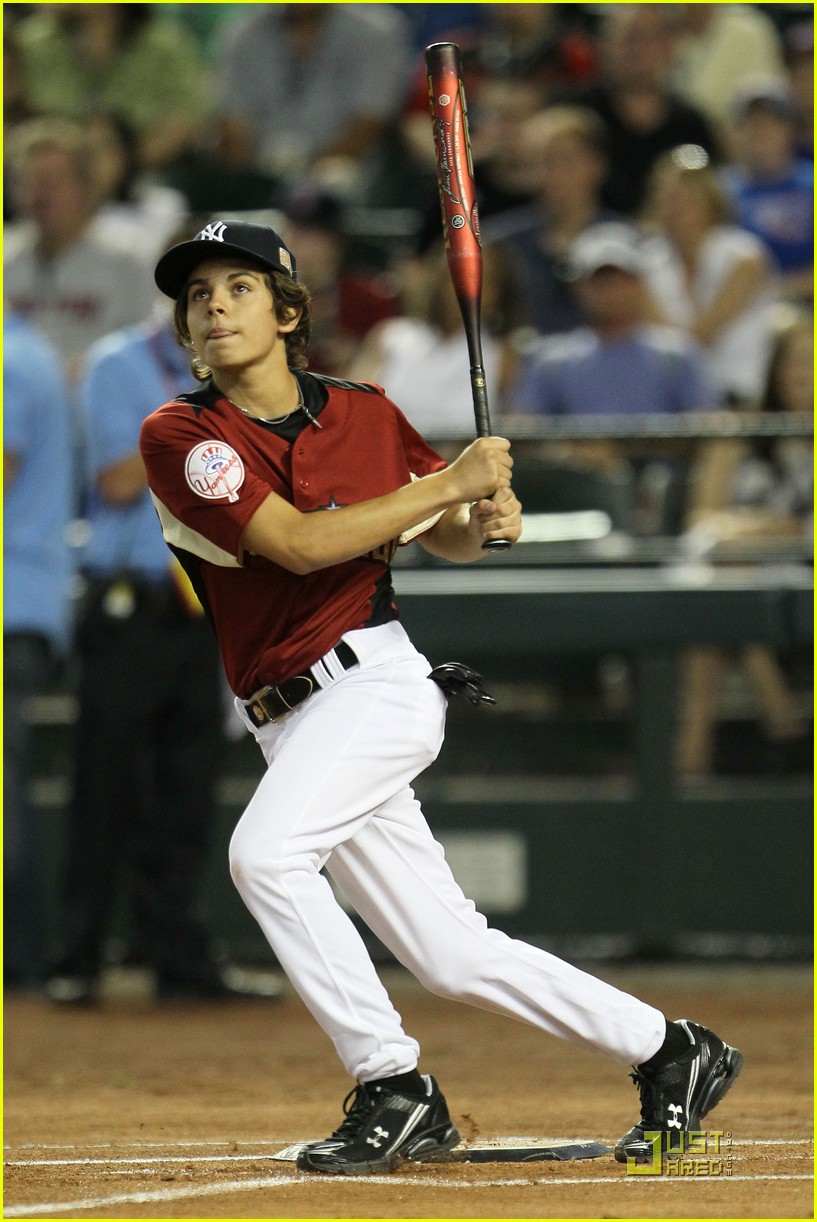 Jordin Sparks & Jake T. Austin: All Star Celebrity Baseball Game!